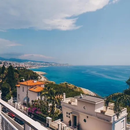 177 - Casa Angela, Vista Mare, 5 Min Dalla Apartment Sanremo