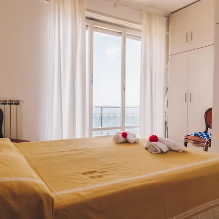 Apartment 177 - Casa Angela, Vista Mare, 5 Min Dalla *